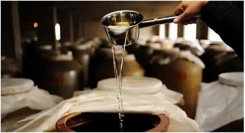 如何辨别白酒品质的好坏?看这3点就够了!