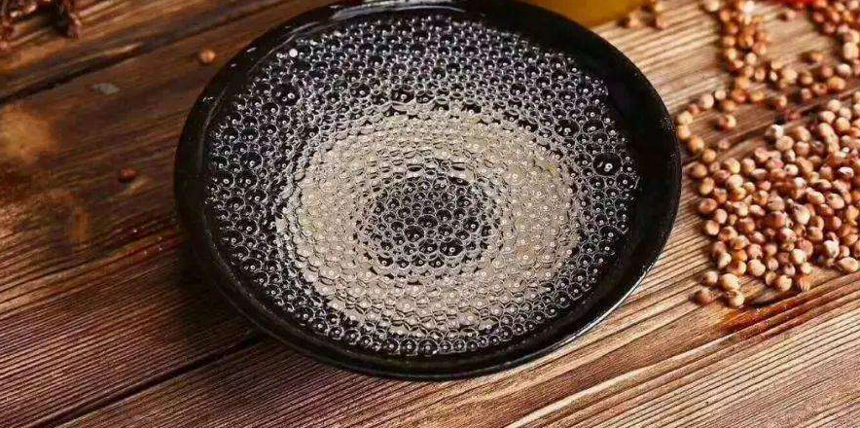 酱酒中拉线观花怎么看好坏,酒线和酒花到底有什么作用?